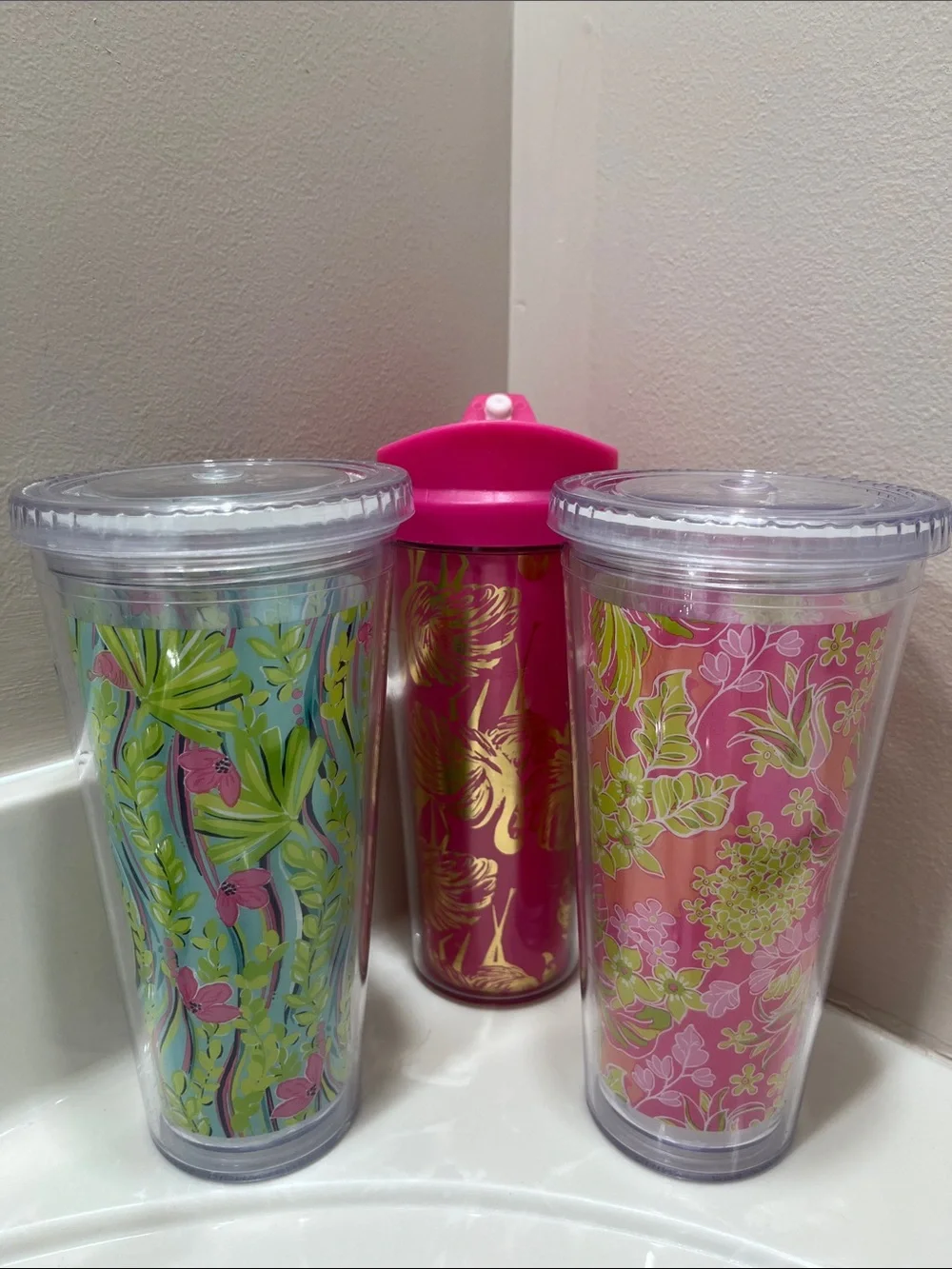 Lily Pulitzer-Set of 3 Pink/Green Floral Tumblers-20 oz-lids